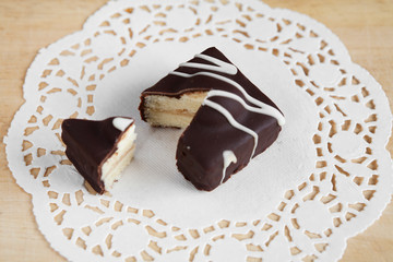 Small Chocolate Cake