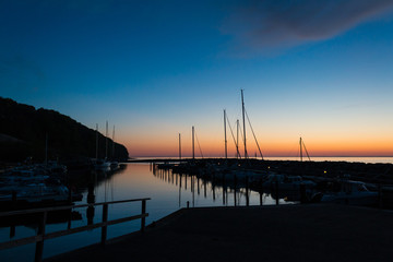 Obraz premium Seglerhafen am Abend