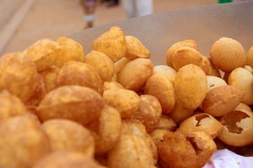 peanuts in shell