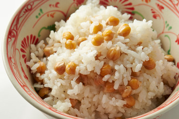 Bowl of rice with chick pea 