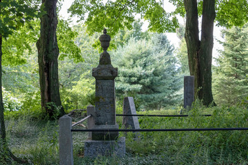 Fototapeta premium Cimetière de l'église Covenantaire de Grand-Pré, Nouvelle-Écosse Canada