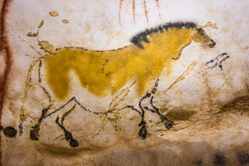 Dessin préhistorique dans un grotte
