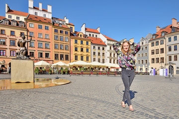 Girl at the Old Market Square in Warsaw, Poland  © Tomasz Warszewski