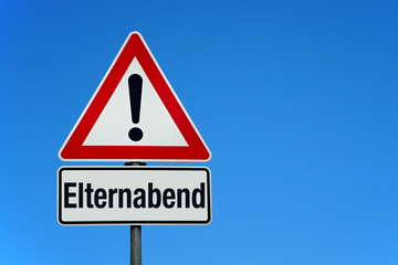 Elternabend mit Achtung Schild