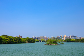 Obraz premium 初夏の大濠公園