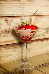 desert of strawberry and cream