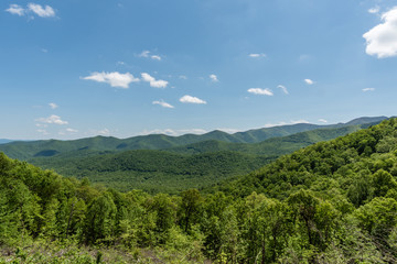 Fototapeta na wymiar Beautiful Blue Ridge Parkway vista in springtime, North Carolina