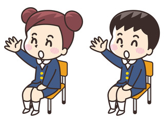 挙手する小学生の男女