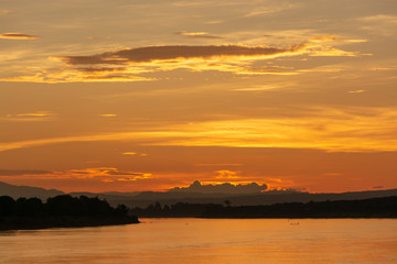 Obraz premium Scenic View Of Dramatic Sky