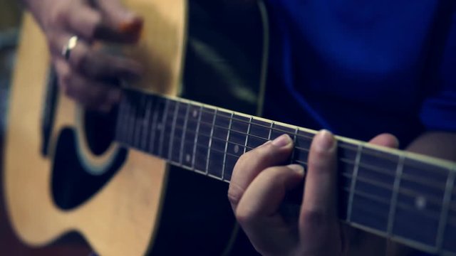 man playing guitar and chord guitar vedio format 4k.