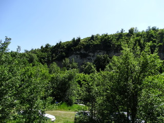 Fototapeta na wymiar Steep cliffs in the gorge