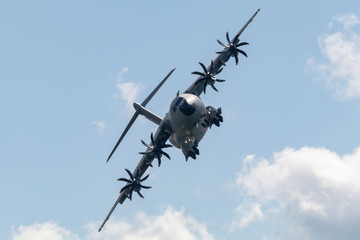 Transportflugzeug