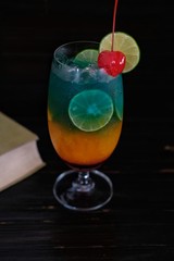 cocktail with ice and lemon