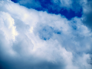 Fototapeta premium Bright colors, partial clouds