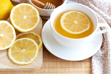 Beverage of tea with fresh lemon in the break time or tea break in afternoon.