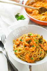 Italian shrimp and tomato sauce pasta