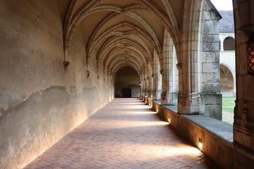 Fototapeta na wymiar Monastère Royal de Brou - Le Cloître - Ville de Bourg en Bresse - Département de l'Ain - France