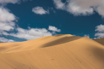 Fototapeta na wymiar desert and sky
