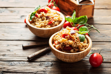 Vegetaian rice with onion, tomato and eggplant