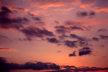 Fototapeta na wymiar 鮮やかな空の夕焼け