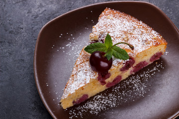 Home made cherry pie
