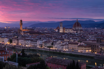 Fototapeta na wymiar Beautiful sunset views of Florence cityscape, Italy, Europe