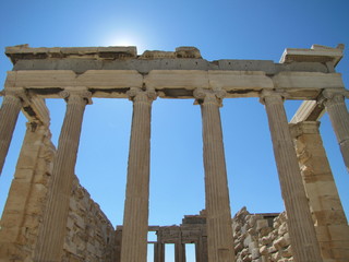 Fototapeta premium Columns of Parthenon in Acropolis in Athens, Greece