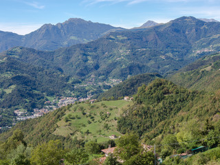Fototapeta na wymiar view of the Bergamo mountains. Orobie