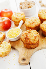 Millet muffins with apple