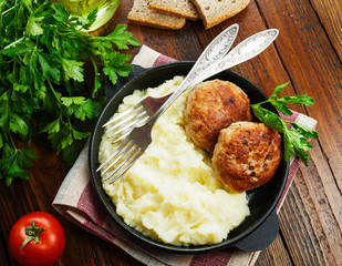 Burgers and mashed potatoes