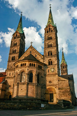 Fototapeta na wymiar Bamberg cathedral in golden morning light / Bamberger Dom im goldenen Morgenlight