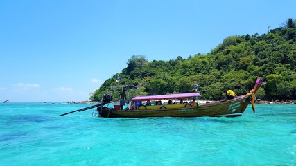 Phi Phi Island boat Thailand - obrazy, fototapety, plakaty