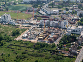 vue aérienne d'immeubles en construction à Carrières-sous-Poissy dans les Yvelines en France