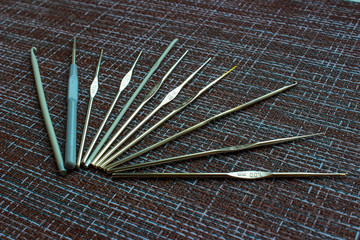 fanlike crochet hooks