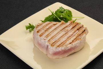 Grilled tuna steak