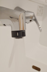 洗面台と蛇口 3