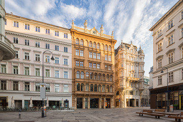 Fototapeta na wymiar Graben Street in Vienna with beautiful mansions, Austria, morning view.