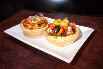Chinese burger with tomatoes and onion