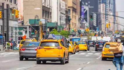 Foto op Plexiglas New York, straten. Hoge gebouwen, auto& 39 s en taxi& 39 s © Rawf8
