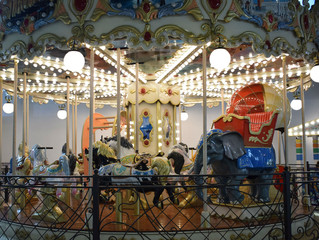 Fototapeta premium carousel in park