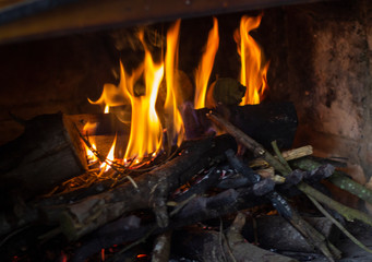 El fuego en una fogata