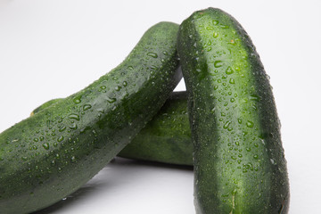 Calabac&iacute;n fresco, reci&eacute;n cogido del huerto, preparado para ser consumido. Con el calabac&iacute;n podemos hacer tortillas, podemos hacer verduras o bien pistos y sanfainas.