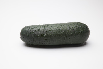 Calabacín fresco, recién cogido del huerto, preparado para ser consumido. Con el calabacín podemos hacer tortillas, podemos hacer verduras o bien pistos y sanfainas.