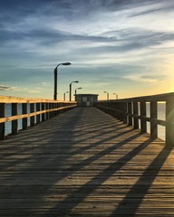 Obraz premium pier at sunset