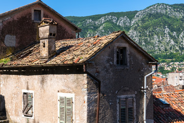 Fototapeta na wymiar An old town house in Kotor, Montenegro
