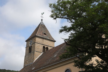 Fototapeta na wymiar Kirche in Gimmeldingen