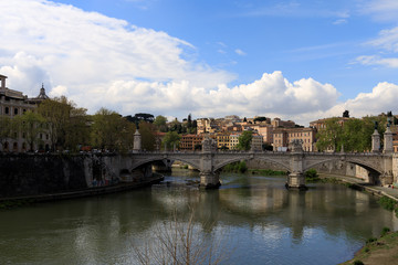 Fototapeta na wymiar Tiber Riber in Rome