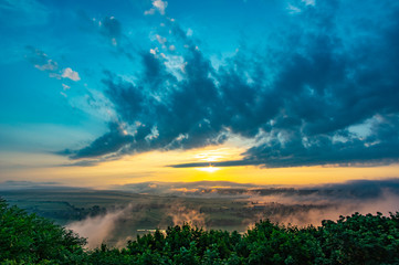 Obraz premium Foggy morning on the bank of the river Dniester