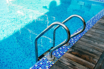 Swimming pool stairs