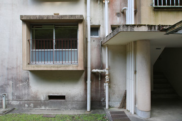 昭和レトロな築50年以上のアパートや集合住宅